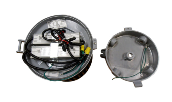 Crouse-Hinds VMV7L2CDM2/UNV1 Light Source Luminaire Champ Series