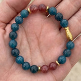 Teal Jade Beaded Bracelet with Gold Fish Charm, Stretch Boho Gemstone, Ocean-Inspired Jewelry, Teal Turquoise Bracelet, Handmade