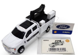 ERTL 46955 1:64 Scale Ford Farm Service Truck Toy